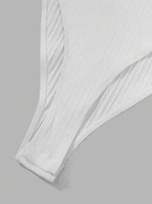 SHEIN EZwear Solid Scoop Neck Ribbed Knit Bodysuit - White - View 5