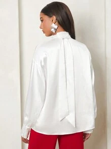 SHEIN Tall Vòng cổ V cổ Thả vai Xa ten Áo sơ mi - trắng - Xem 2