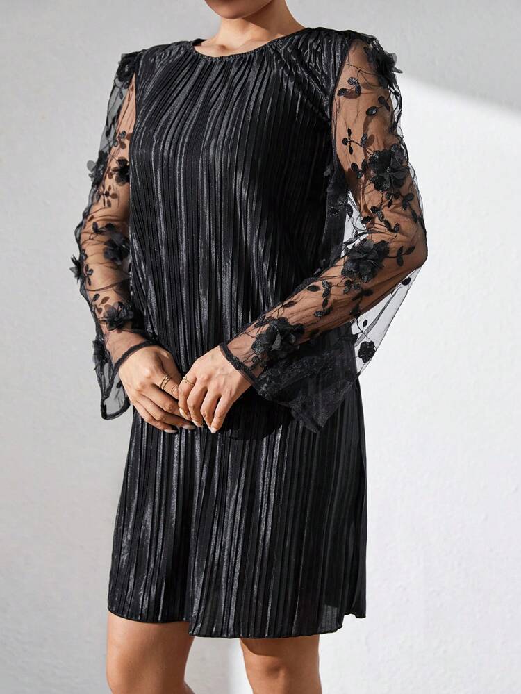 Contrast Mesh Appliques Flounce Sleeve Dress