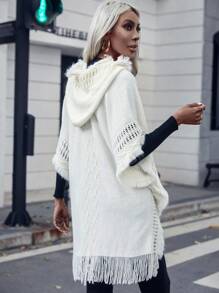 SHEIN Unity Poncho con diseño de botón ribete con fleco con capucha tejido - Beis - Ver 2