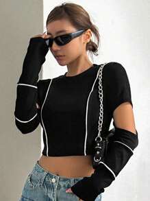 DAZY Contrast Piping Cut Out Crop Tee - Black - View 2