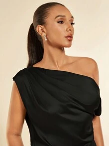 SHEIN Privé Asymmetrical Neck Ruched Satin Blouse
