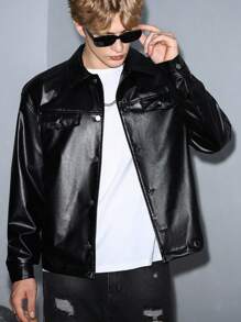 Manfinity RebelGame Áo khoác da PU dáng rộng cho nam có chi tiết vạt - màu đen - Xem 1
