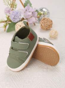 嬰兒針腳細節板鞋