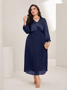 Modelyn Plus Twist Front Pleated Hem Dress - Navy Blue - View 1