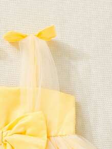 SHEIN 女嬰蝴蝶圖案肩部蝴蝶結網紗覆蓋吊帶洋裝 - 黃色 - 查看 5