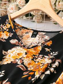 SHEIN LUNE 加大花卉印花灯笼袖高低下摆连衣裙长款女装 - 黑色 - 查看 3