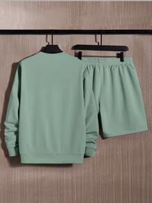 SWAVVY Men Letter Patched Sweatshirt & Elastic Waist Shorts