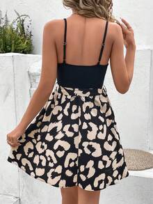 SHEIN Frenchy 豹紋印花貝殼邊腰帶吊帶洋裝 - 彩色 - 查看 2