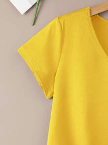 INAWLY Solid V Neck Tee - Yellow - View 3