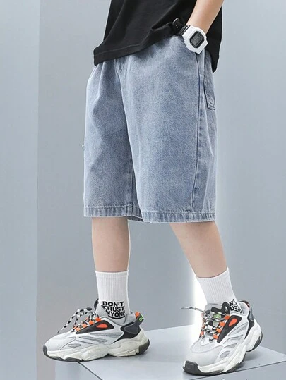 Cậu bé Tween Chi tiết Patched thư Túi bên cạnh Quần short Denim