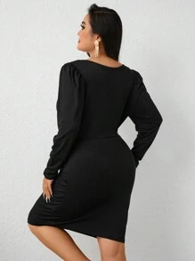 Calvaya 大碼鏈條細節圍裹式洋裝 - 黑色 - 查看 2