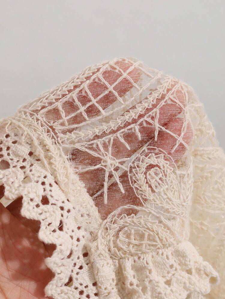 Floral Embroidery Puff Sleeve Lace Blouse