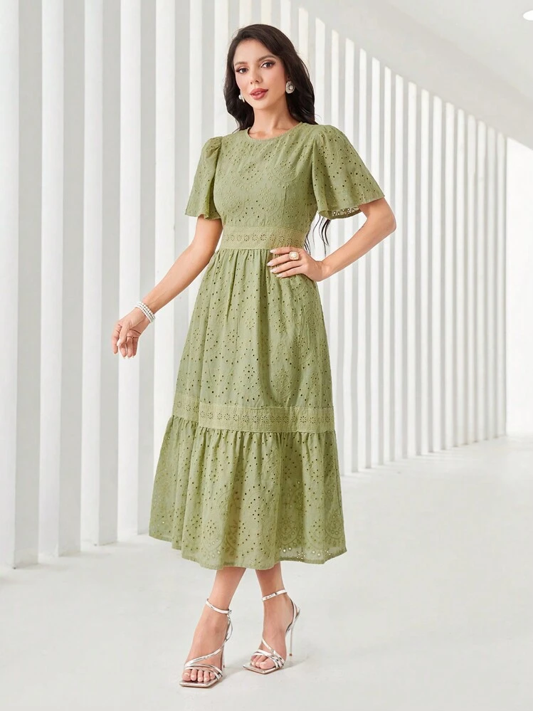 Modelyn Vestido largo con borde de volantes bordado con ojales para mujer - Verde - Añade 4