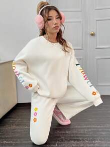 SHEIN EZwear Áo nỉ hở vai họa tiết chữ và quần nỉ - Màu be - Xem 3