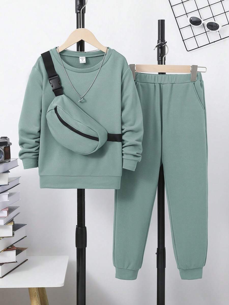 SHEIN Bộ 3 món Áo nỉ cổ tròn cơ bản thường ngày cho bé trai + Quần dài cơ bản + Túi đeo chéo có khóa kéo, Chất liệu nỉ dày dặn