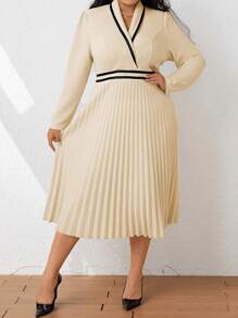 SHEIN Clasi Plus Contrast Trim Pleated Hem Dress - Apricot - View 5