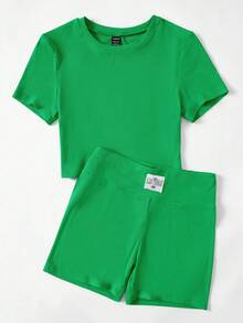 SHEIN EZwear Solid Tee & Letter Patched Biker Shorts - Green - View 3