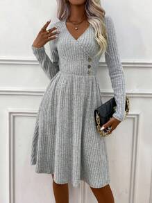 SHEIN Clasi Vestido línea A unicolor con diseño de botón - Gris - Ver 1