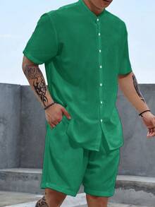 Manfinity Homme 男士大码素色前排扣襯衫&短褲 - 綠色 - 查看 4