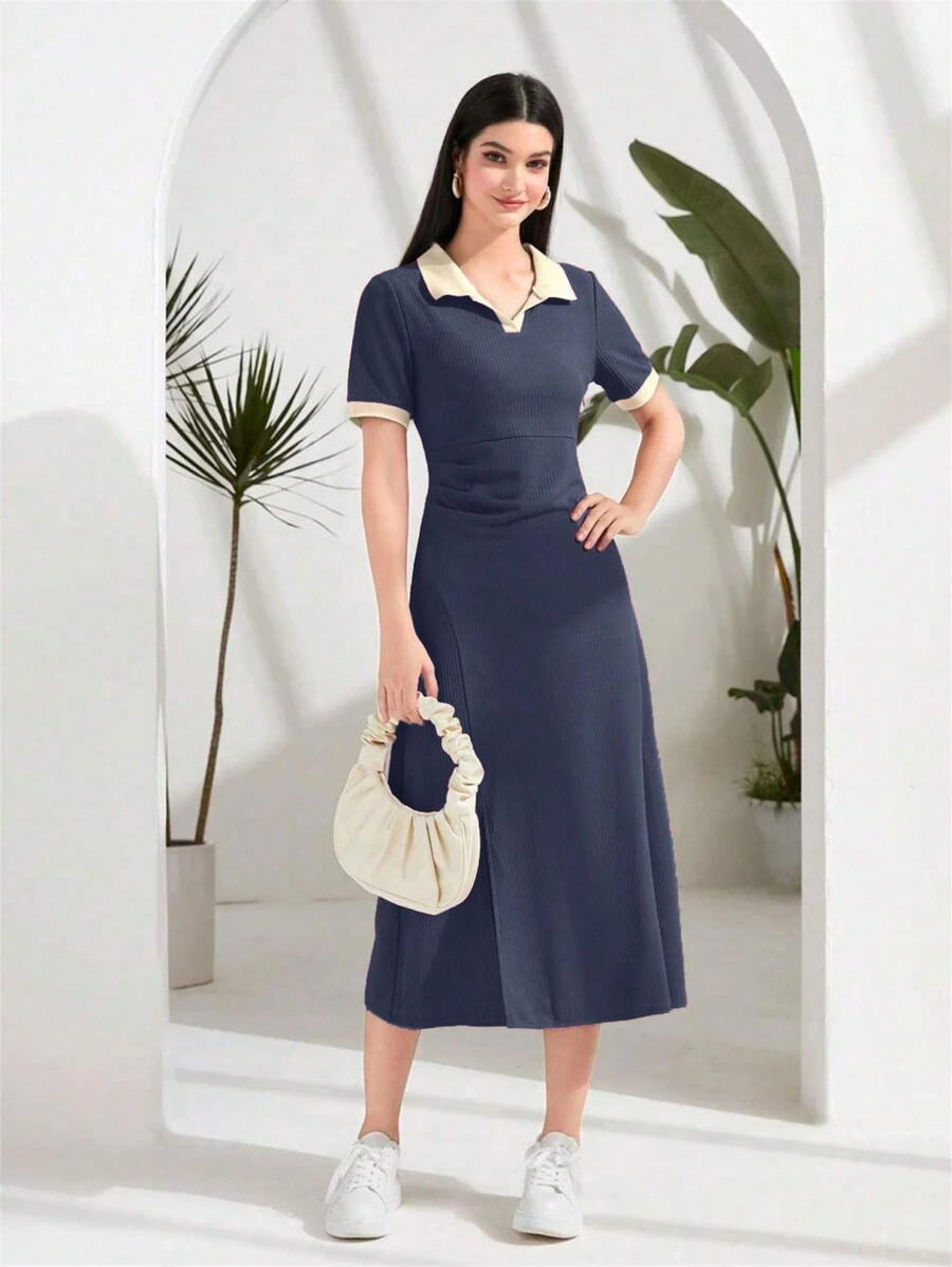 Mulvari 拼接領抽褶腰A字洋裝 - 藏蓝色 - 查看 1