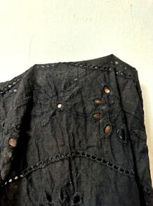 Calvaya 大碼網眼刺繡繞頸洋裝 - 黑色 - 查看 6