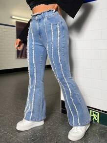 SHEIN EZwear Plus Raw Trim Flare Leg Jeans - Medium Wash - View 3