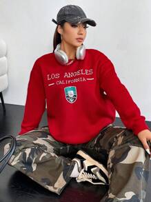 Flirla Hơn Đồ họa Khẩu hiệu Thả vai Áo nỉ - Đỏ - Xem 1