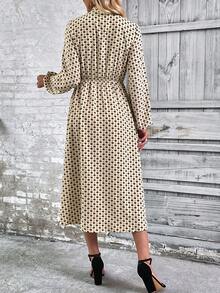 SHEIN LUNE 滿版幾何圖案繫帶領燈籠袖洋裝 - 彩色 - 查看 2