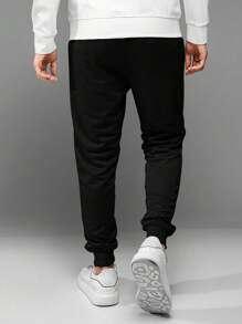 RueChic Men Letter Graphic Drawstring Waist Sweatpants - Black - View 4