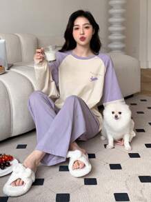 DAZY 字母圖案插肩袖T恤和褲子休閒套裝 - 紫色 - 查看 1