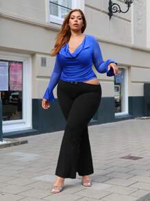 SHEIN SXY Plus Cut Out Waist Flare Leg Pants - Black - View 4