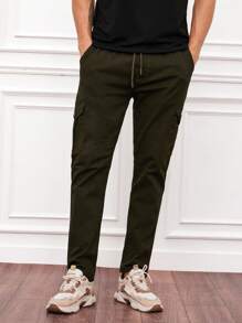 RueChic Men Flap Pocket Side Drawstring Waist Cargo Pants - Green - View 1