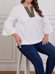SHEIN Cottnline Plus Contrast Geo Tape Notched Neckline Flare Sleeve Blouse - White - View 4