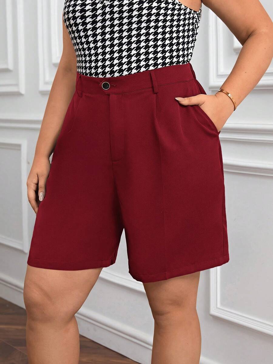 SHEIN Essnce Plus High Waist Plicated Detail Slant Pocket Shorts