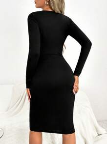 SHEIN Umstandsmode Figurbetontes Kleid mit Knopf Detail,