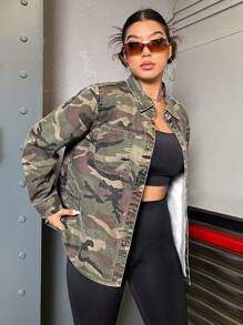 SHEIN EZwear Plus Camo Print Patched Pocket Denim Jacket - Army Green - View 3