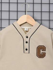 SHEIN Boys' Casual Patch Decor V-Neck Loose Half-Zip Knit Sweatshirt - Khaki - View 4