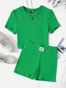 SHEIN EZwear Solid Tee & Letter Patched Biker Shorts - Green - View 1