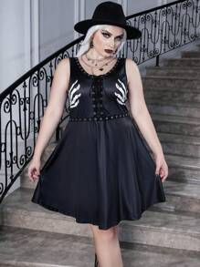 SHEIN LUNE Plus Halloween Skeleton Hand Print Lace Up Front Dress Without Tee - Black - View 5