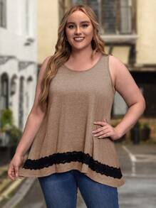 EMERY ROSE 大碼蕾絲拼接背心上衣 - 卡其色 - 查看 1
