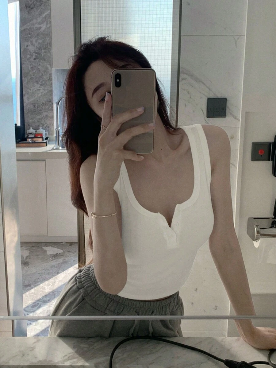 夏季针织上衣，修身版型，罗纹针织设计，韩系女团风格，女士款 - 白色 - 查看 1