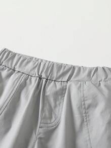 男嬰條紋印花前蝴蝶結襯衫和褲子