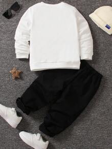 SHEIN 2pcs/Set Young Boy Crew Neck English Print Sweatshirt And English Printed Casual Pants, Fall/Winter Cute Fashion Streetwear Sportswear - Black - View 2