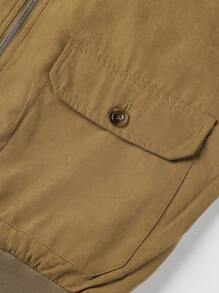 Manfinity Homme 鬆身男士翻蓋口袋拉鍊夾克（不包含t恤）