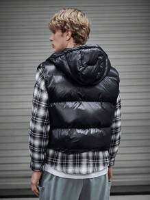 Manfinity VCAY 1 件拉链开合连帽超宽松无袖棉服外套，适合秋冬 - 黑色 - 查看 2