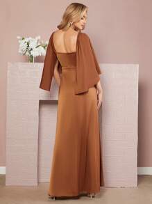 SHEIN Belle Formelles Kleid mit eckigem Ausschnitt, Cape Ärmeln, Schlitz, Satin