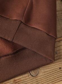 SHEIN LUNE Hoạt hình Bướm & Chữ cái Dây rút Lót nhiệt Hoodie - Rỉ Nâu - Xem 5