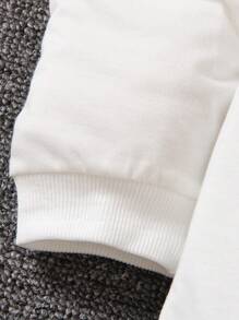 SHEIN 2pcs/Set Young Boy Crew Neck English Print Sweatshirt And English Printed Casual Pants, Fall/Winter Cute Fashion Streetwear Sportswear - Black - View 3