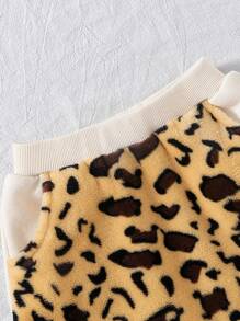 Baby Girl Letter Graphic Raglan Sleeve Sweatshirt & Leopard Print Skirt - Multicolor - View 3